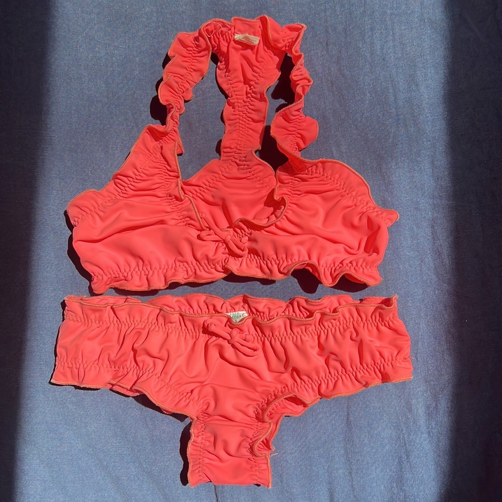 Undrest pink ruffle bikini, racerback, low rise, size 3/medium